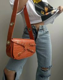 Кокетна дамска чанта в оранжево - код B40019