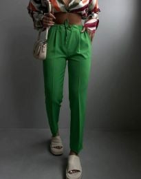 Атрактивен дамски панталон в зелено - 01010