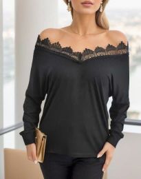 Атрактивна дамска блуза с дантела в черно - код 72047