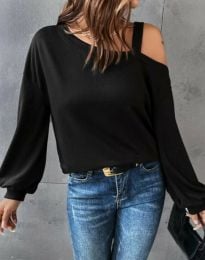 Атрактивна блуза в черно с голо рамо - код 47545