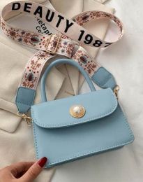 Стилна дамска чанта в синьо - код B641