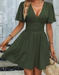 Къса дамска рокля в тъмнозелено с ефектно деколте - код 71124