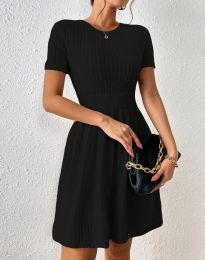 Разкроена дамска рокля в черно - код 3078