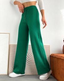 Атрактивен дамски панталон в зелено - код 30955