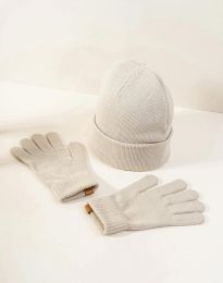 Шапка + ръкавици в бежово - код H8155