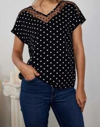 Ефектна дамска блуза на точки в черно - код 61061