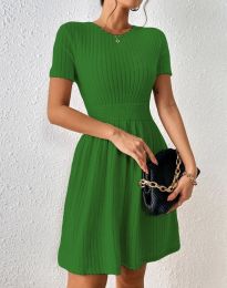 Разкроена дамска рокля в зелено - код 3078