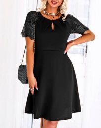 Елегантна дамска рокля с дантелени ръкави в черно - код 7363