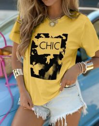 Тениска "CHIC" с щампа и свободна кройка в жълто - код 60056