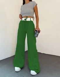 Атрактивен дамски панталон в зелено - код 3385