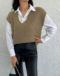 Атрактивен дамски пуловер без ръкави в бежово - код 72012