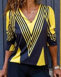Дамска блуза с атрактивен десен - код 10148 - 1