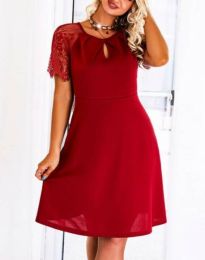Елегантна дамска рокля с дантелени ръкави в червено - код 7363