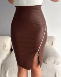 Дамска кожена пола с ефектен цип в кафяво - код 76034