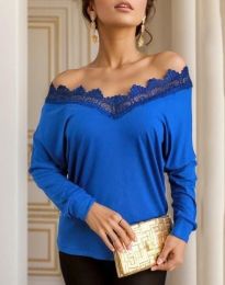 Атрактивна дамска блуза с дантела в синьо - код 72047