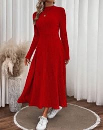 Разкроена дълга дамска рокля в червено - код 33020