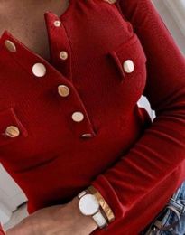 Дамска блуза в червено с ефектни копчета - код 71576
