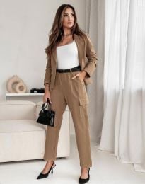 Моден дамски комплект сако и панталон в цвят капучино - код 91080