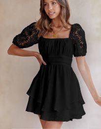 Къса дамска рокля с дантелени ръкави в черно - код 6279