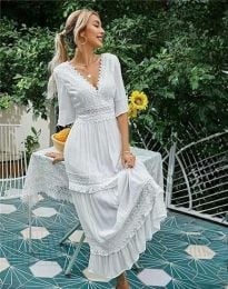 Дълга дамска рокля с дантела в бяло - код 63260