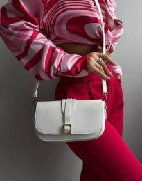 Атрактивна дамска чанта в бяло - код 36004
