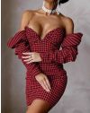 Атрактивна дамска рокля в червено - код 0339