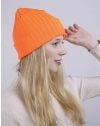 Дамска шапка в оранжево - код WH15