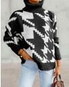 Атрактивен дамски пуловер в черно - код 1019