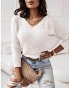 Атрактивен дамски пуловер в бяло - код 0536