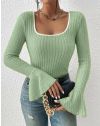 Дамска блуза с ефектни ръкави в зелено - код 31051