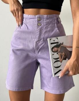 Късите дамски панталони остават на мода
